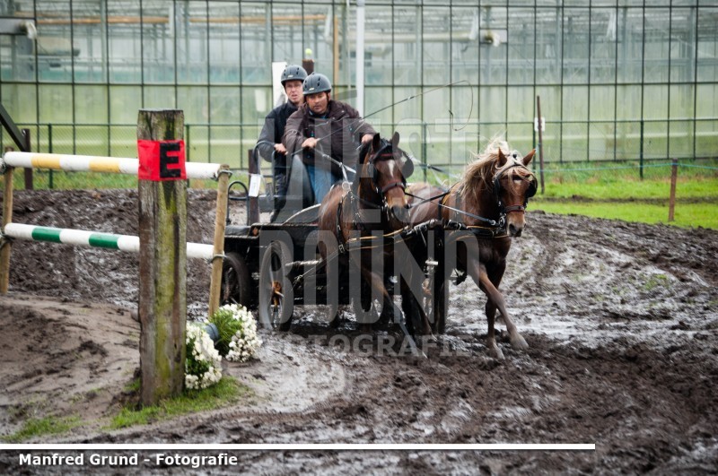 Menwedstrijd Strijbeek, Breda - Manfred Grund - Picture4You.nl, ook voor paardenfotografie, bruidsreportages en de fotograaf voor al uw feesten en partijen.