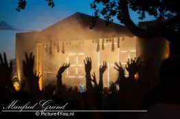 Manfred Grund - Picture4You.nl, ook voor paardenfotografie, bruidsreportages en de fotograaf voor al uw feesten en partijen.